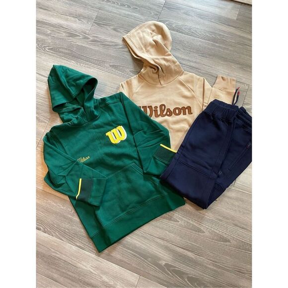 NWOT Wilson sweatshirt and pants bundle Boys Size M - Picture 2 of 11
